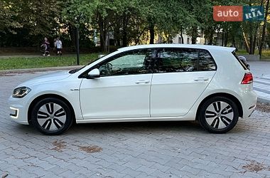 Хэтчбек Volkswagen e-Golf 2018 в Тернополе Хэтчбек Volkswagen e-Golf 2018 в Тернополе