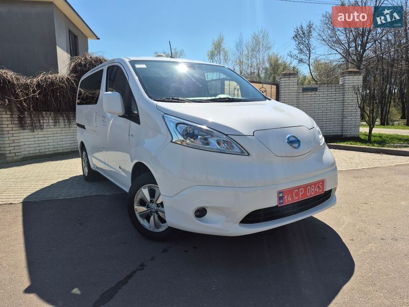 Минивэн Nissan e-NV200 2018 в Одессе