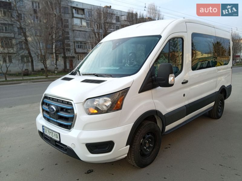Микроавтобус грузовой (до 3,5т) Ford E-Transit 2023 в Хмельницком
