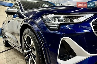 Внедорожник / Кроссовер Audi e-tron S 2022 в Буче