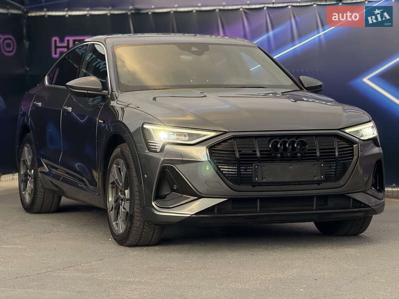 Внедорожник / Кроссовер Audi e-tron Sportback 2020 в Запорожье