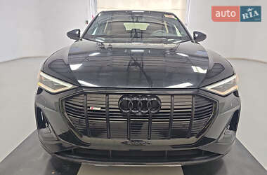 Внедорожник / Кроссовер Audi e-tron Sportback 2022 в Ужгороде