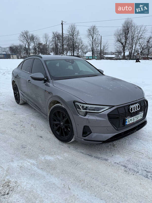 Внедорожник / Кроссовер Audi e-tron Sportback 2020 в Житомире