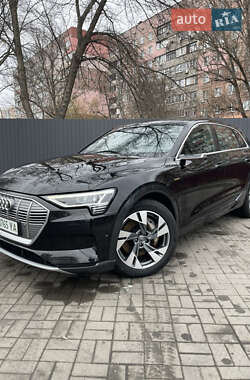 Внедорожник / Кроссовер Audi e-tron 2019 в Днепре