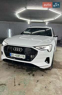 Внедорожник / Кроссовер Audi e-tron 2019 в Тернополе Внедорожник / Кроссовер Audi e-tron 2019 в Тернополе