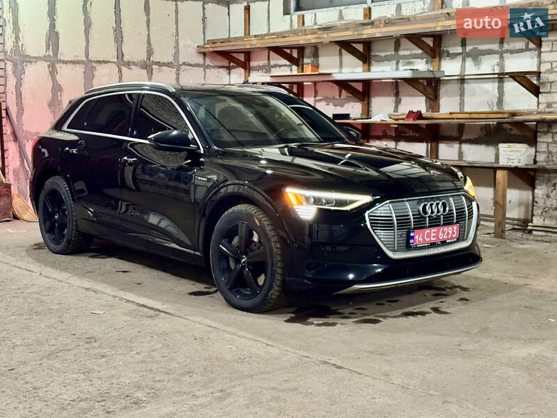 Позашляховик / Кросовер Audi e-tron 2019 в Сарнах Позашляховик / Кросовер Audi e-tron 2019 в Сарнах