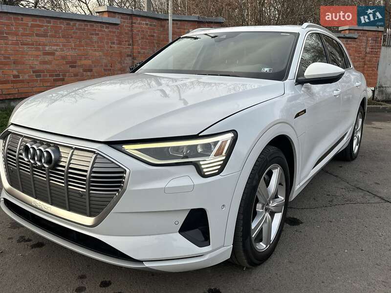 Внедорожник / Кроссовер Audi e-tron 2019 в Дрогобыче