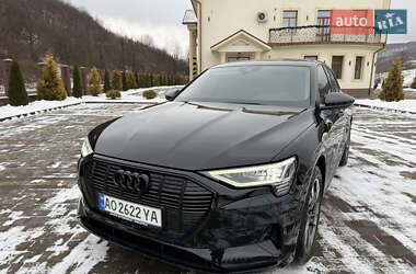 Внедорожник / Кроссовер Audi e-tron 2020 в Сваляве Внедорожник / Кроссовер Audi e-tron 2020 в Сваляве