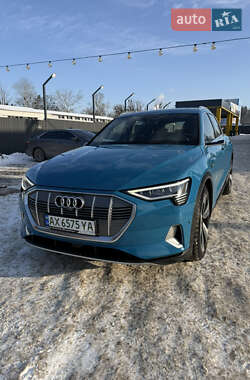Внедорожник / Кроссовер Audi e-tron 2019 в Харькове