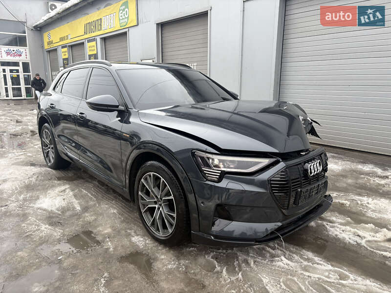Внедорожник / Кроссовер Audi e-tron 2022 в Львове Внедорожник / Кроссовер Audi e-tron 2022 в Львове
