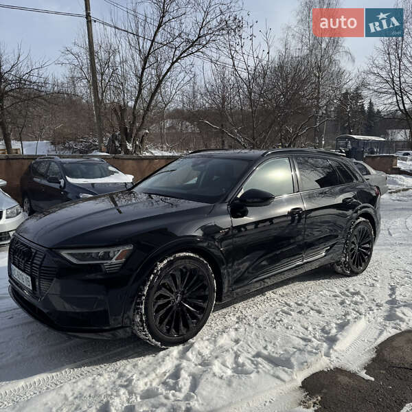 Внедорожник / Кроссовер Audi e-tron 2019 в Львове Внедорожник / Кроссовер Audi e-tron 2019 в Львове