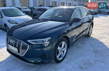 Внедорожник / Кроссовер Audi e-tron 2020 в Киеве
