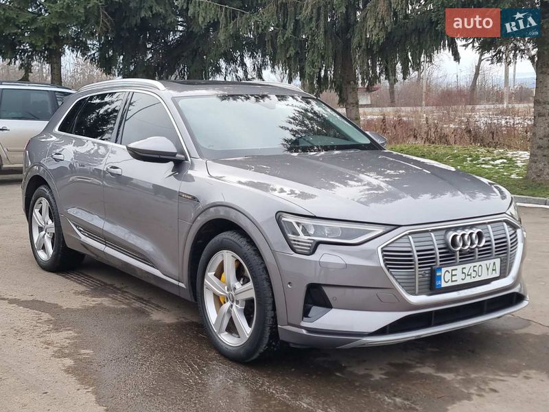 Внедорожник / Кроссовер Audi e-tron 2020 в Черновцах