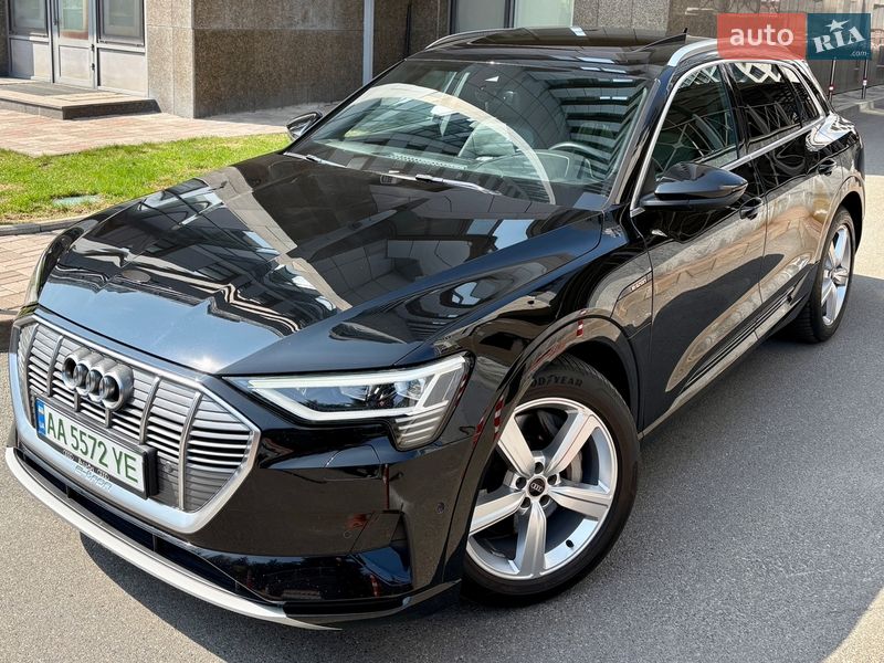 Внедорожник / Кроссовер Audi e-tron 2020 в Киеве