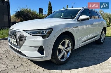 Внедорожник / Кроссовер Audi e-tron 2019 в Днепре