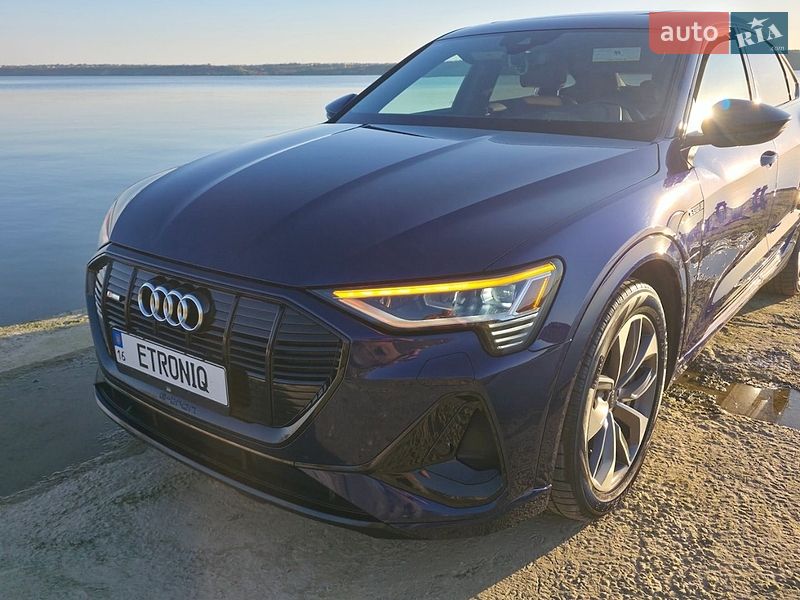 Внедорожник / Кроссовер Audi e-tron 2020 в Нерубайском Внедорожник / Кроссовер Audi e-tron 2020 в Нерубайском