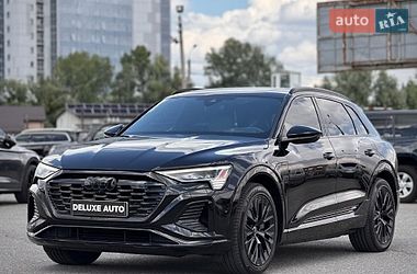 Внедорожник / Кроссовер Audi e-tron 2023 в Киеве