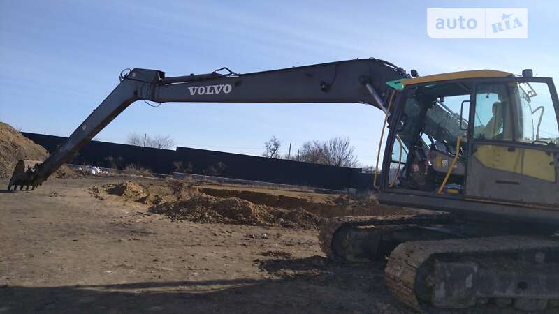 Гусеничный экскаватор Volvo EC 240CL 2008 в Днепре