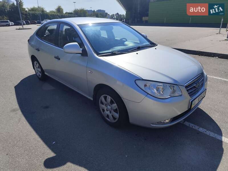 Седан Hyundai Elantra 2008 в Киеве Седан Hyundai Elantra 2008 в Киеве