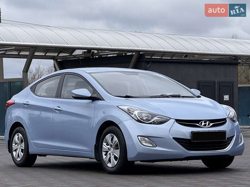Седан Hyundai Elantra 2011 в Запорожье