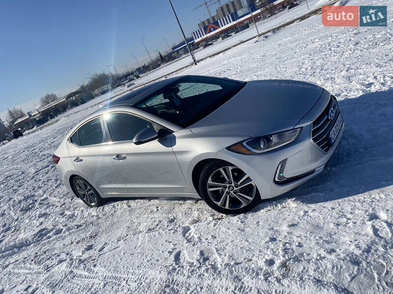 Седан Hyundai Elantra 2016 в Киеве Седан Hyundai Elantra 2016 в Киеве
