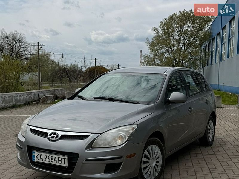 Универсал Hyundai Elantra 2011 в Харькове