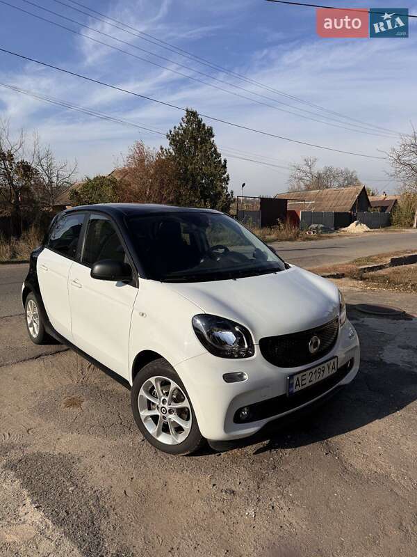 Хэтчбек Smart EQ Forfour 2019 в Кривом Роге Хэтчбек Smart EQ Forfour 2019 в Кривом Роге