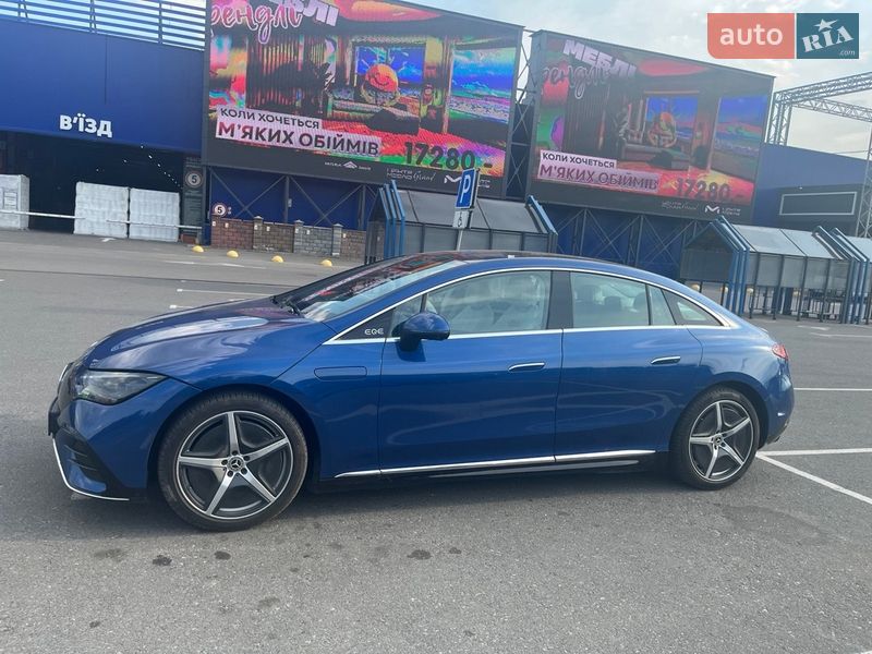 Седан Mercedes-Benz EQE 2022 в Полтаве