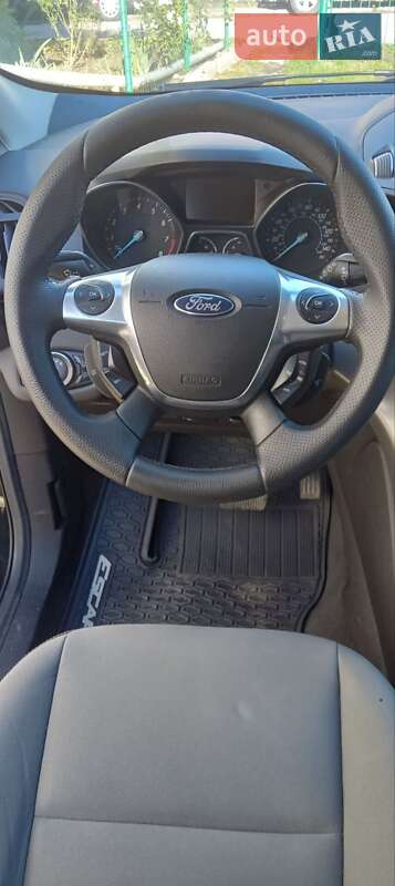 Позашляховик / Кросовер Ford Escape 2012 в Пустомитах