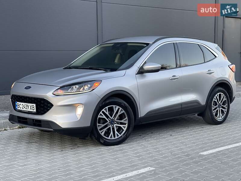 Внедорожник / Кроссовер Ford Escape 2020 в Стрые