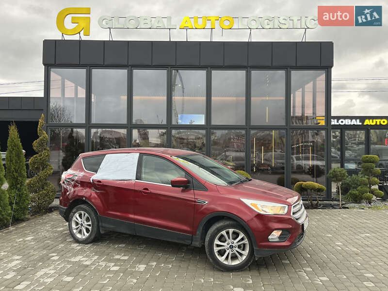 Внедорожник / Кроссовер Ford Escape 2016 в Львове