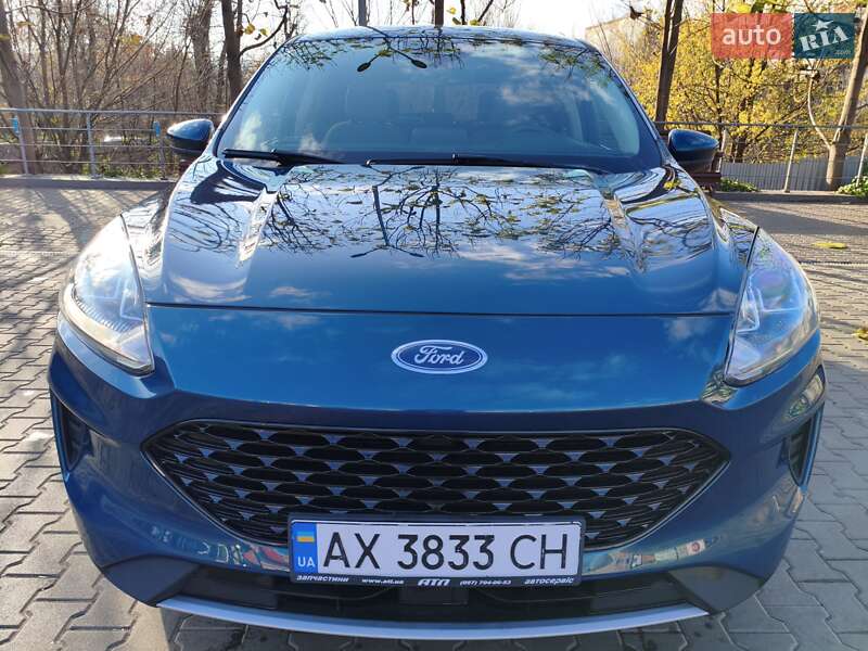 Внедорожник / Кроссовер Ford Escape 2020 в Кривом Роге Внедорожник / Кроссовер Ford Escape 2020 в Кривом Роге