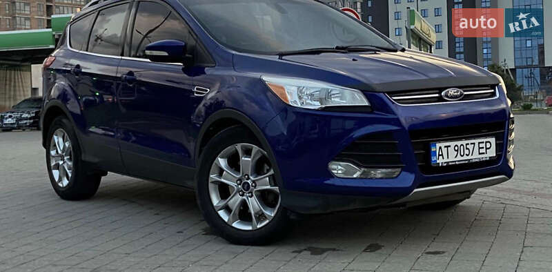 Внедорожник / Кроссовер Ford Escape 2014 в Ирпене