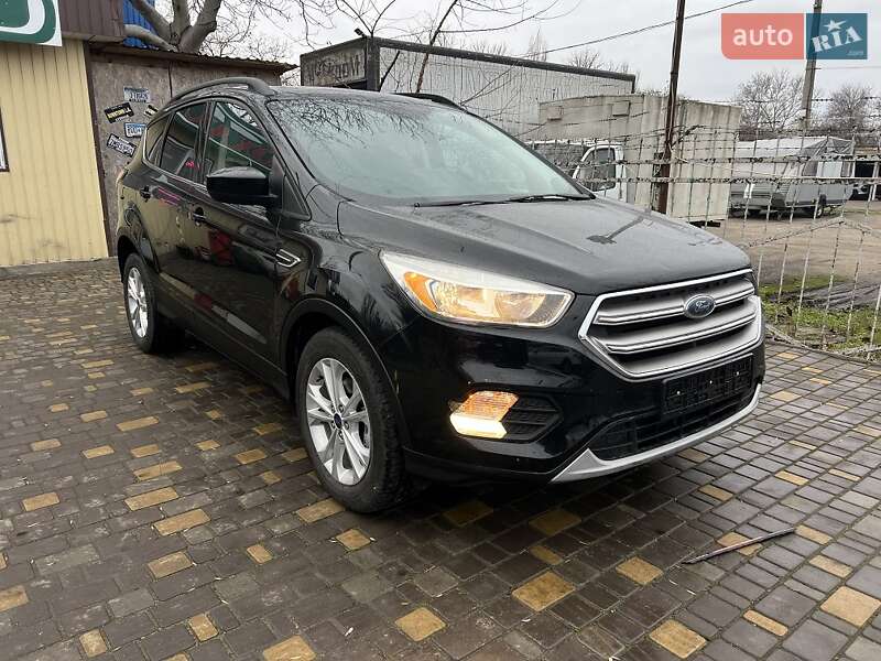 Внедорожник / Кроссовер Ford Escape 2018 в Одессе