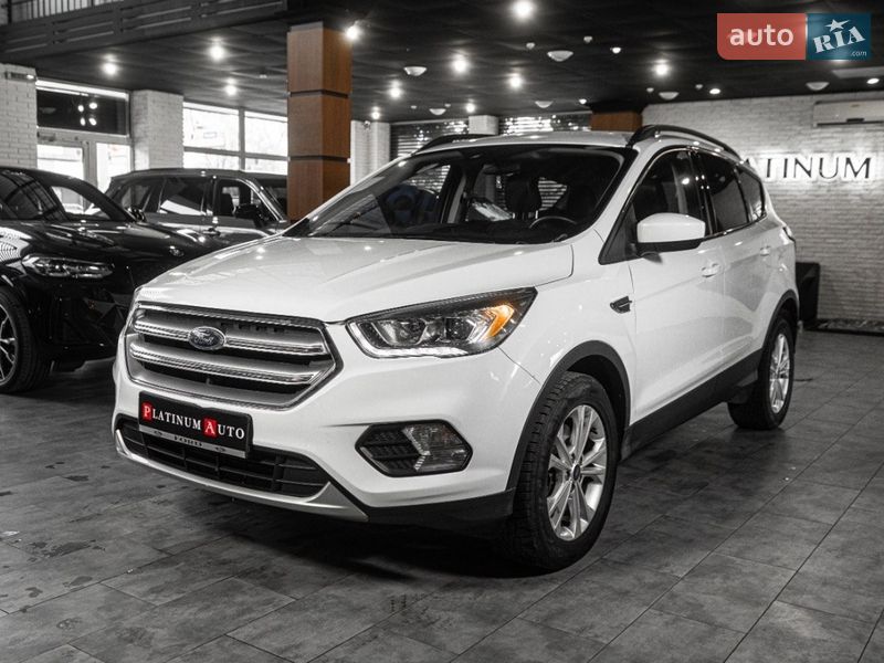 Позашляховик / Кросовер Ford Escape 2018 в Одесі