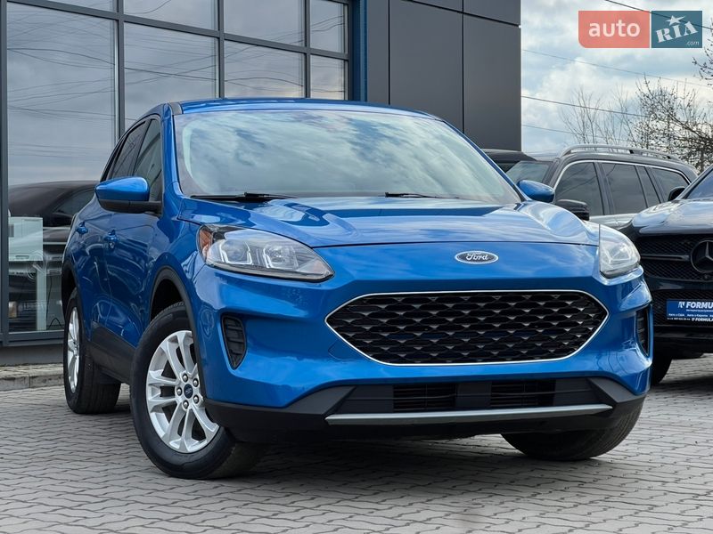 Позашляховик / Кросовер Ford Escape 2020 в Нововолинську Позашляховик / Кросовер Ford Escape 2020 в Нововолинську