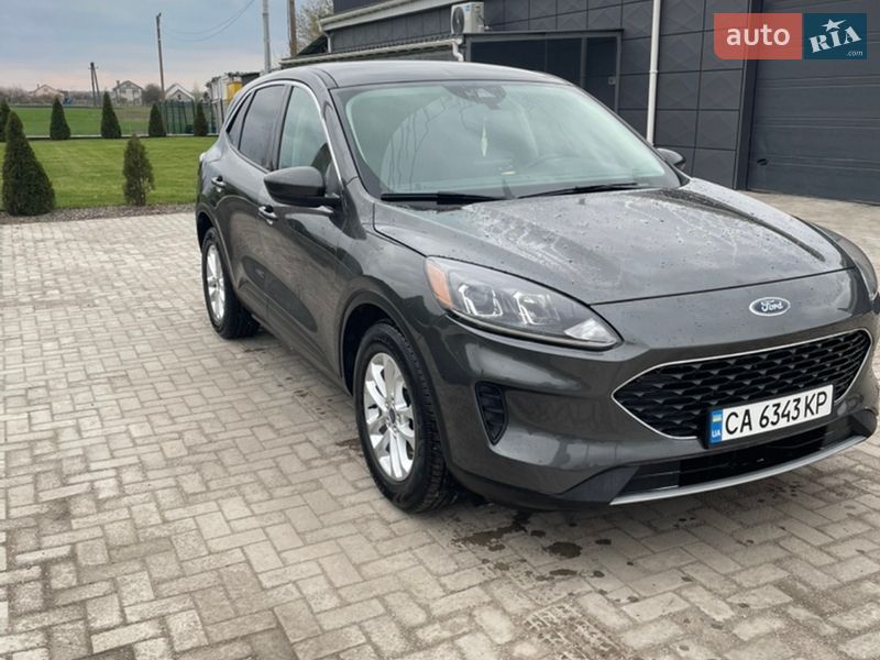 Позашляховик / Кросовер Ford Escape 2020 в Кам'янському