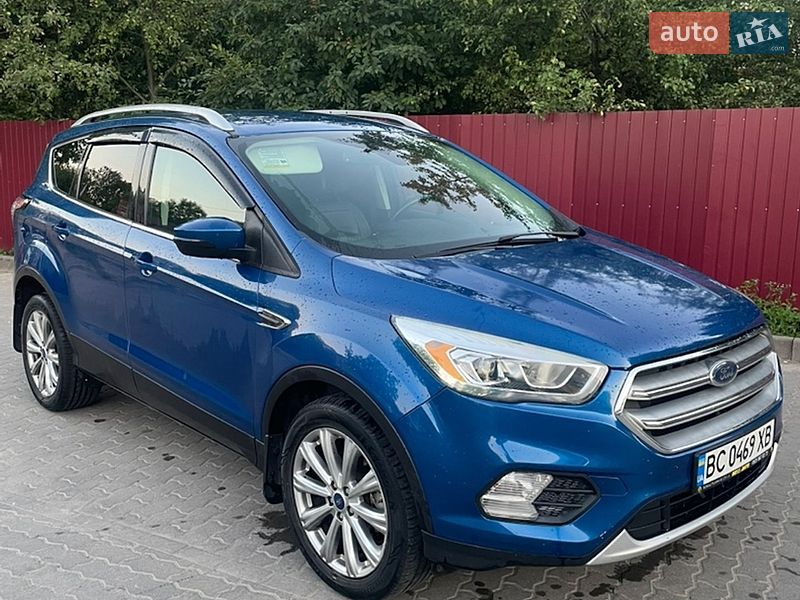 Внедорожник / Кроссовер Ford Escape 2017 в Львове