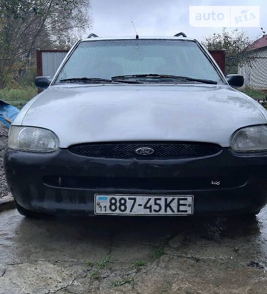Универсал Ford Escort 1995 в Пирятине