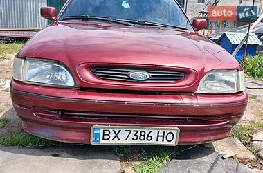 Хэтчбек Ford Escort 1994 в Сатанове