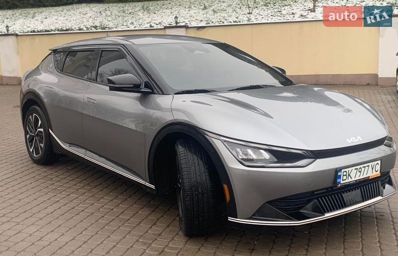 Внедорожник / Кроссовер Kia EV6 2022 в Ивано-Франковске