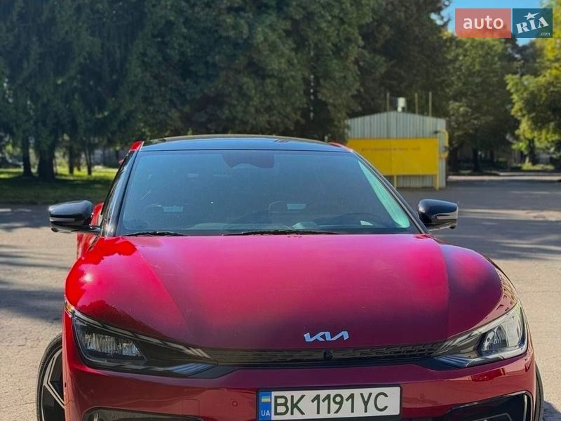 Внедорожник / Кроссовер Kia EV6 2023 в Ровно