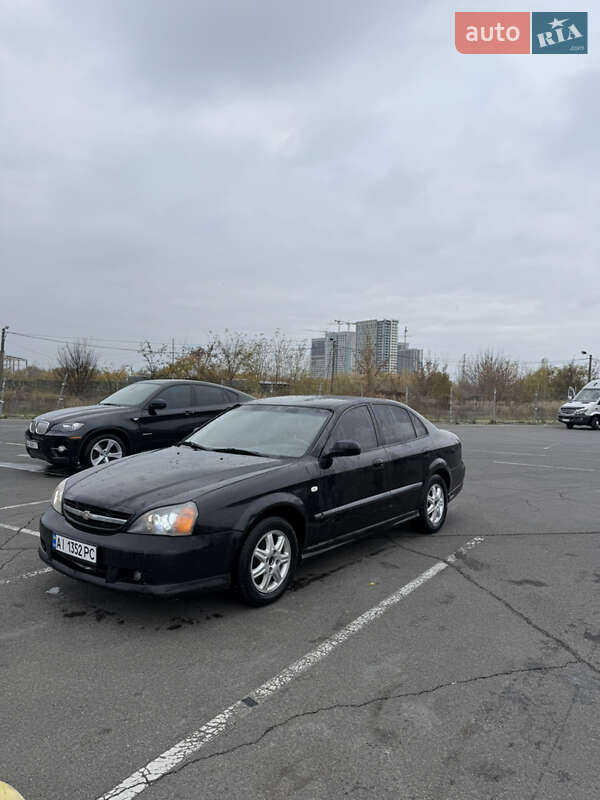 Седан Chevrolet Evanda 2005 в Киеве Седан Chevrolet Evanda 2005 в Киеве
