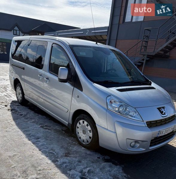 Минивэн Peugeot Expert 2008 в Волочиске