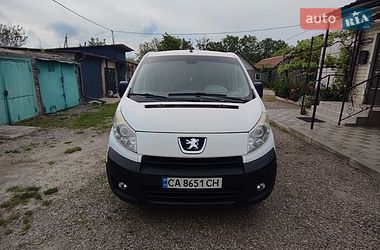 Минивэн Peugeot Expert 2008 в Каневе