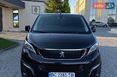 Вантажний фургон Peugeot Expert 2017 в Львові