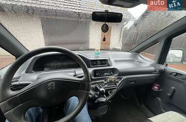 Мінівен Peugeot Expert 1999 в Радомишлі Мінівен Peugeot Expert 1999 в Радомишлі