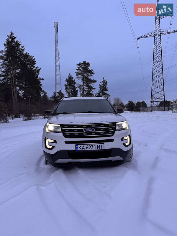 Внедорожник / Кроссовер Ford Explorer 2016 в Киеве