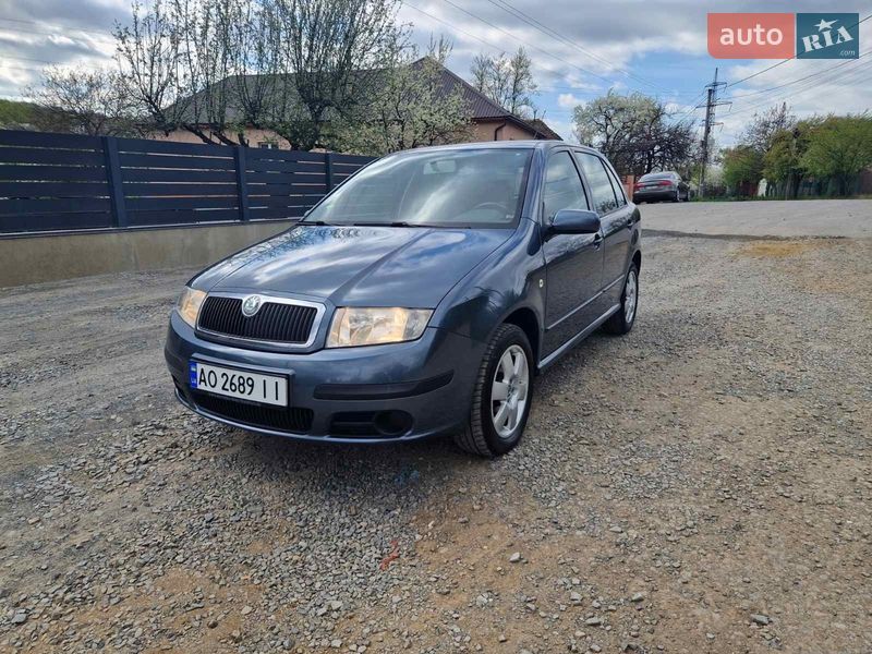 Хэтчбек Skoda Fabia 2005 в Мукачево
