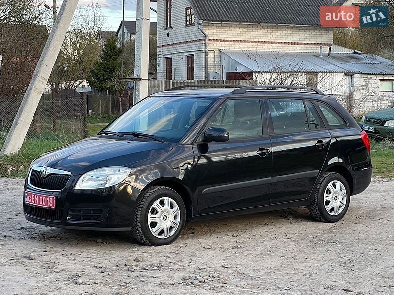 Универсал Skoda Fabia 2009 в Тернополе